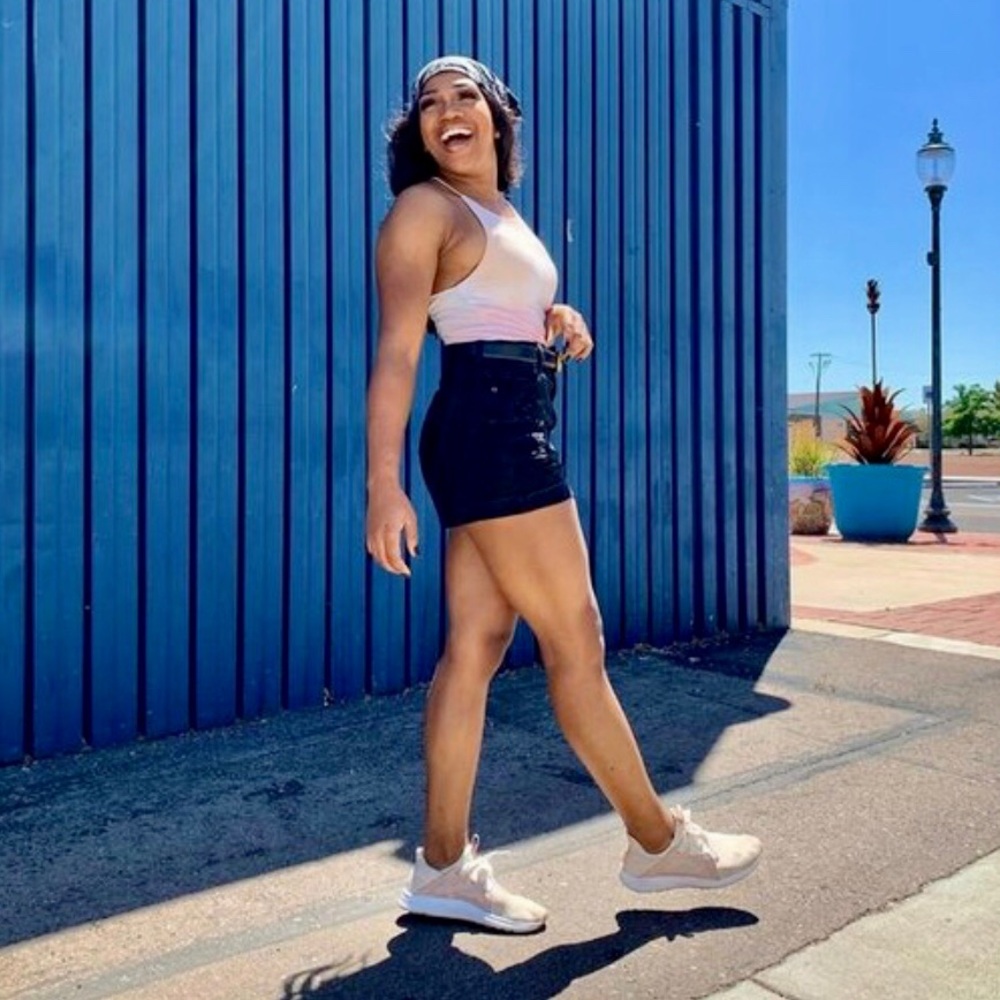 AE Next Level Curvy Mid-Waisted Shorts